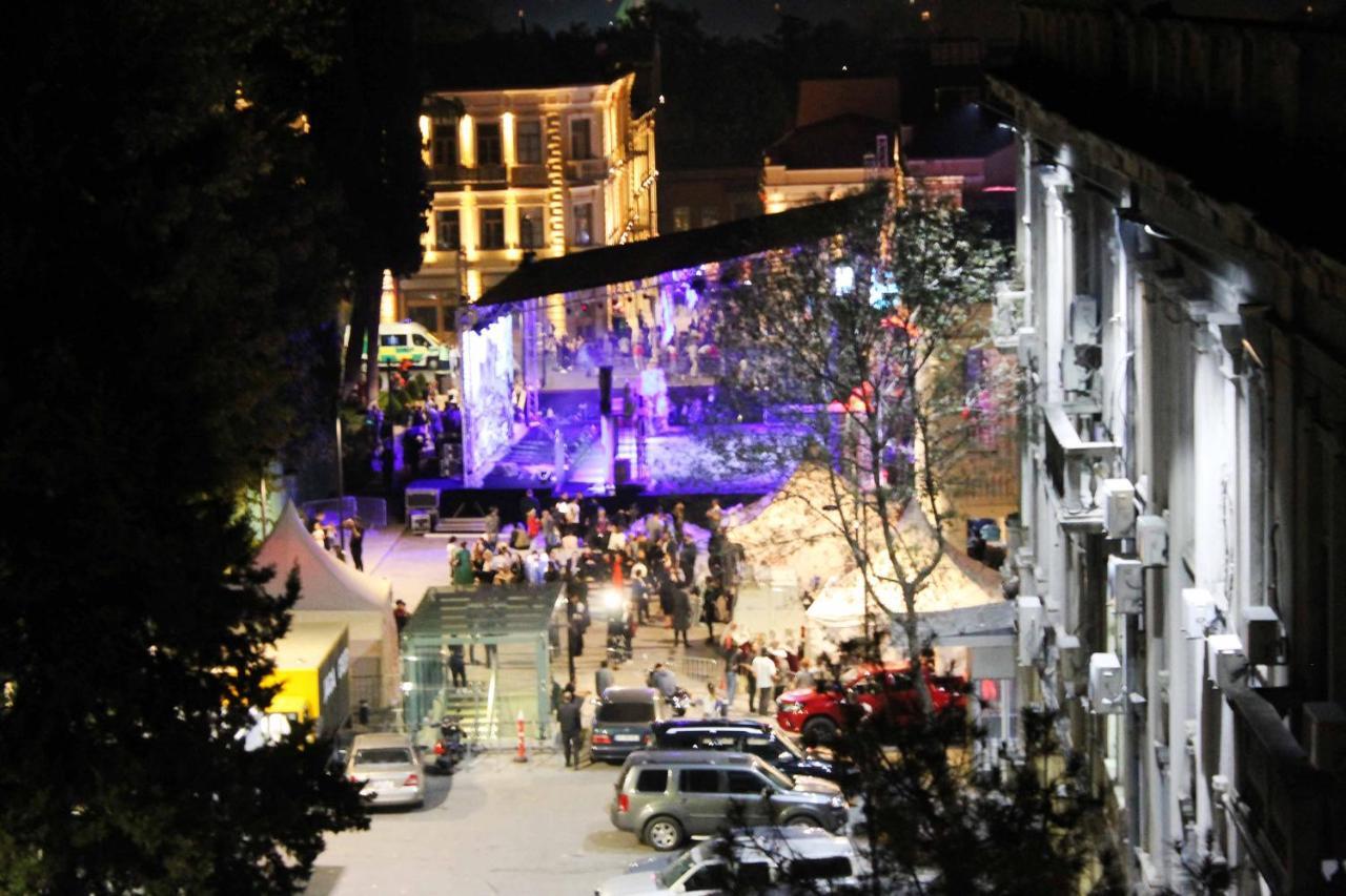 Twins Hotel Tbilisi Exterior foto